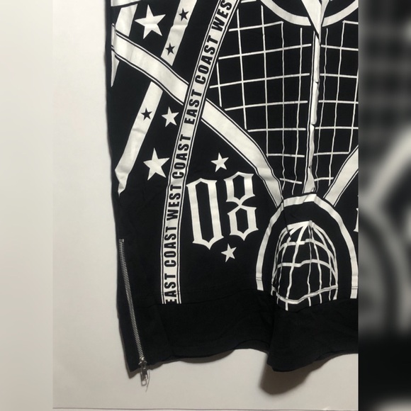 ✨H&M BLACK PRINT OVERSIZE DRESS - Picture 2 of 4